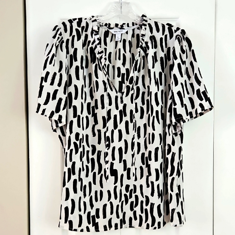 Nine West Black & White Patterned Women's Top, Size XL